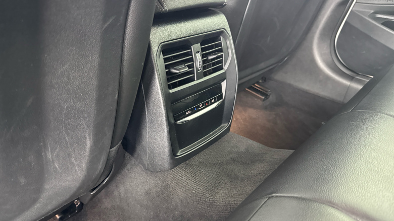 BMW 3 Series 330e M Sport 4dr Step Auto Saloon